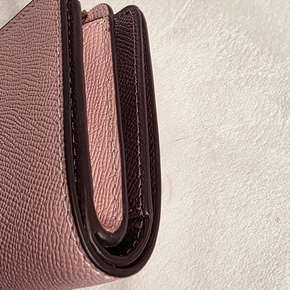 Coach Blush Pink Leather Wallet - Picture 4 of 7
